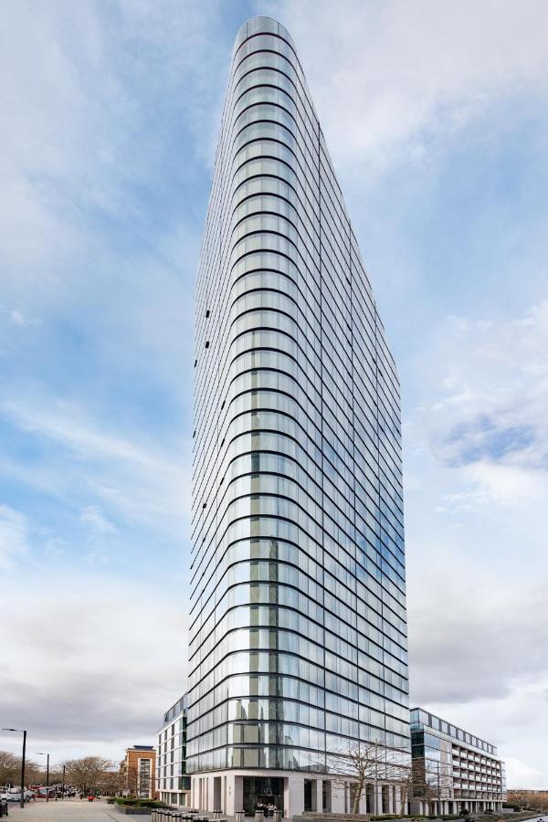 Appartamento Mysquare Premium One Bedroom Road Basin Londra